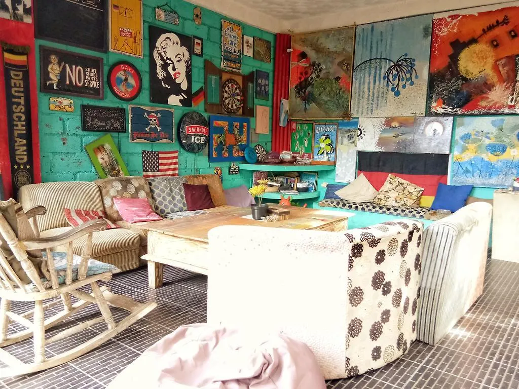 Rumah Warna Jimbaran